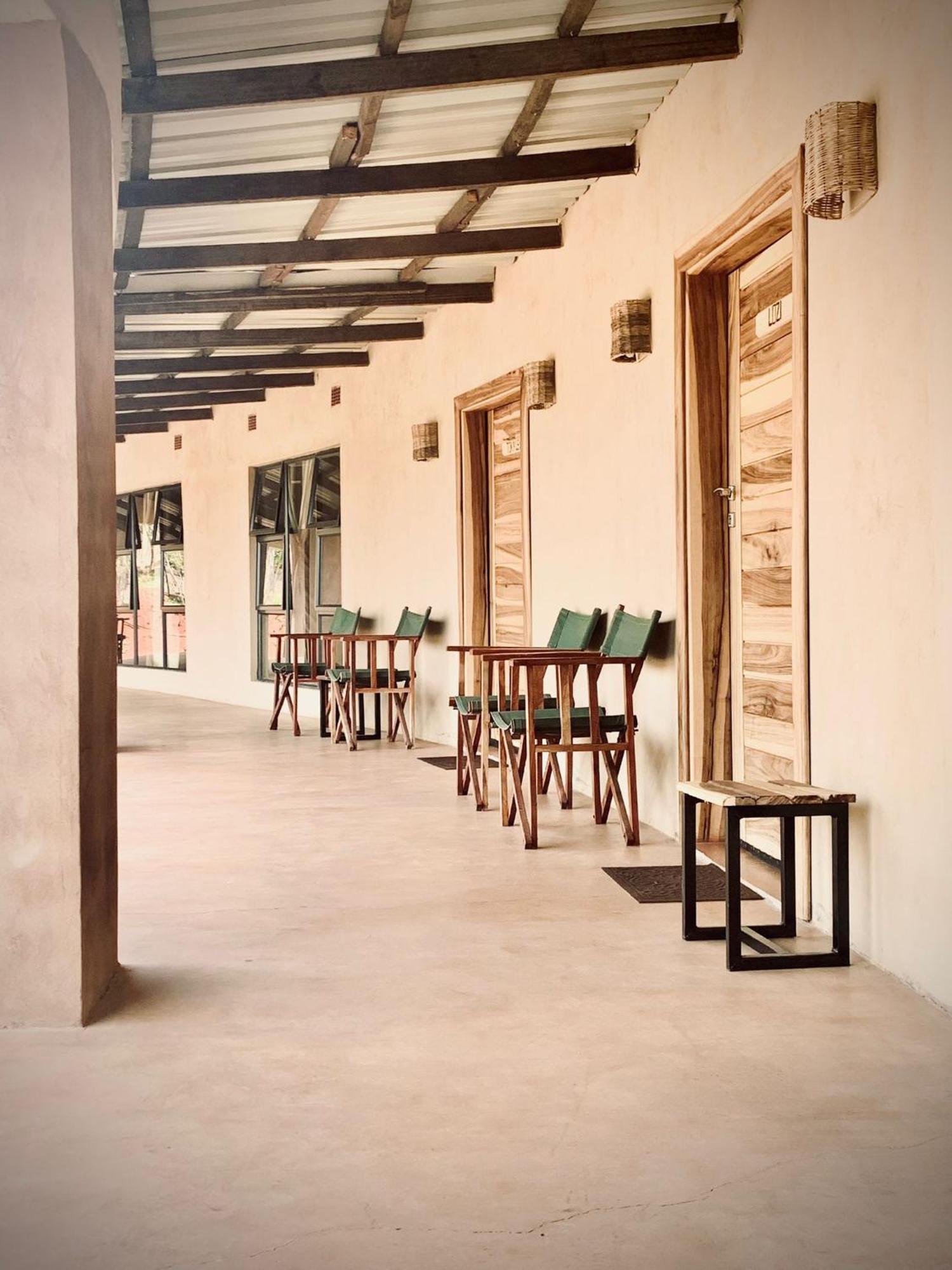 The Nkhosi Livingstone Lodge And Spa Екстериор снимка