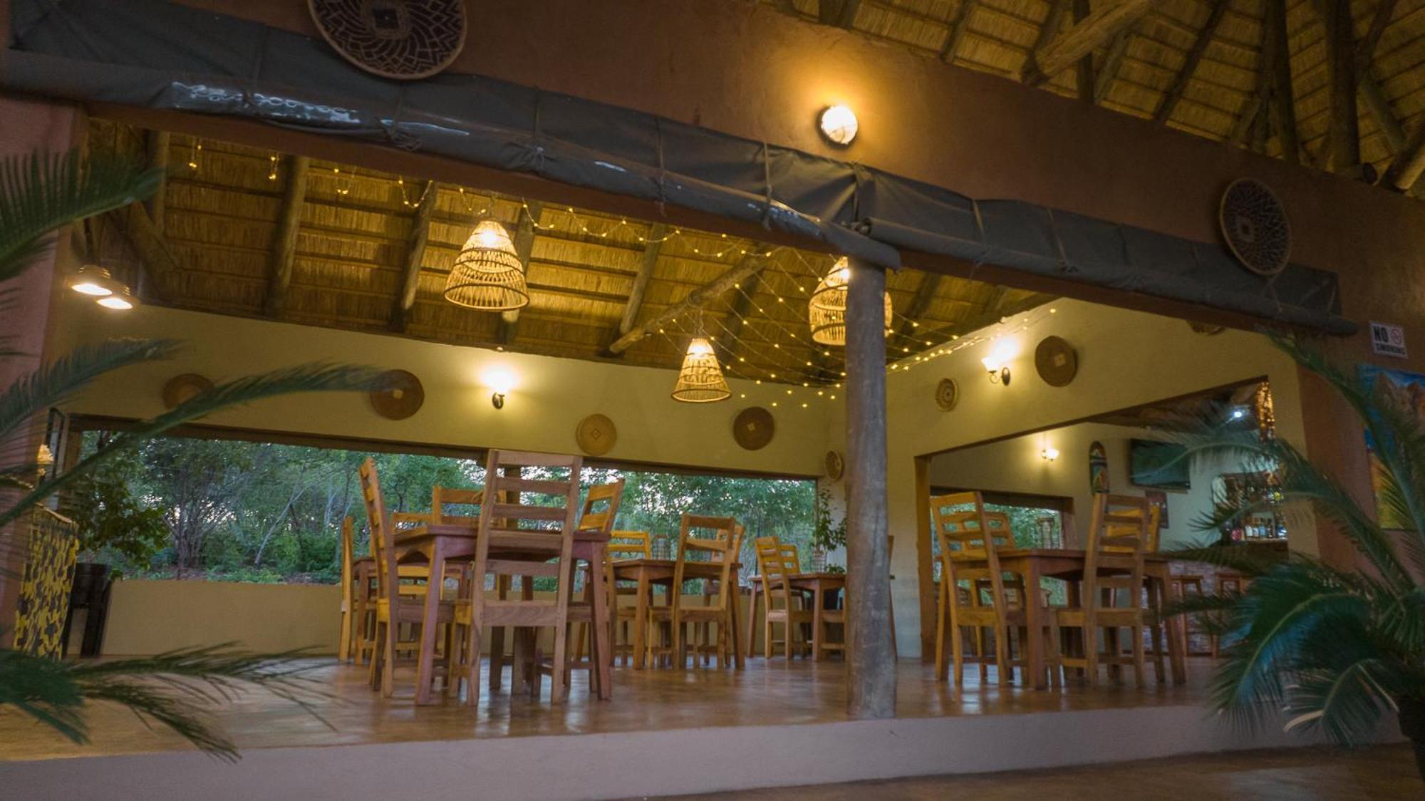 The Nkhosi Livingstone Lodge And Spa Екстериор снимка