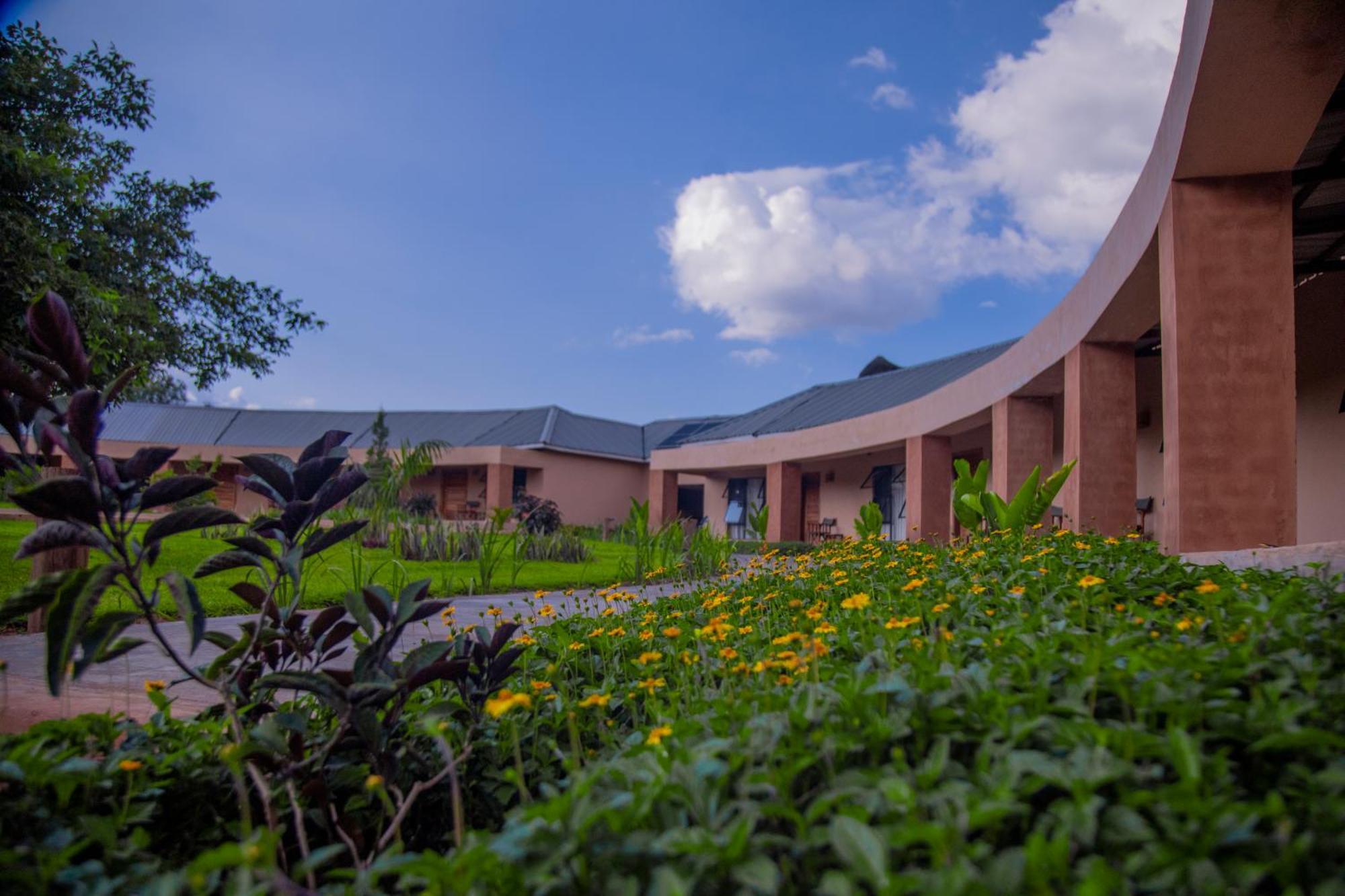 The Nkhosi Livingstone Lodge And Spa Екстериор снимка